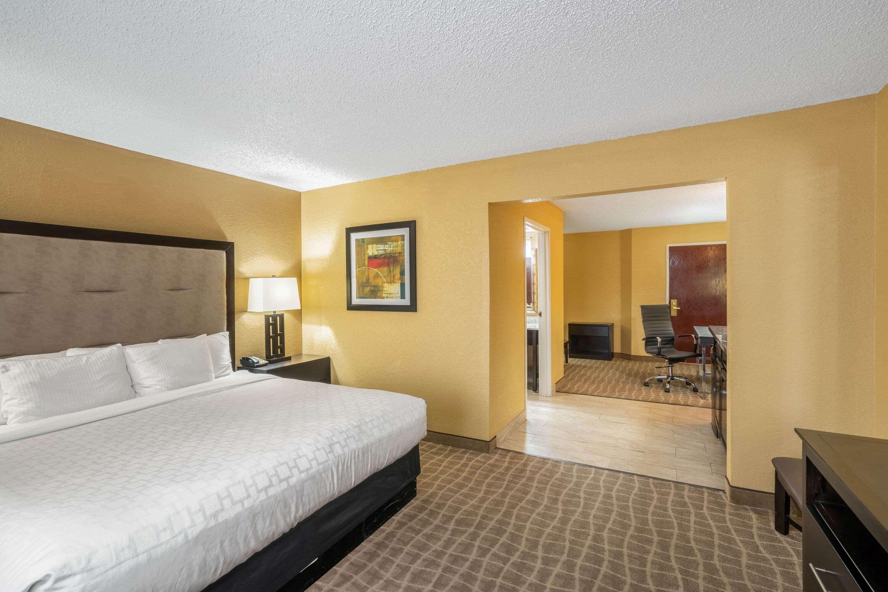 La Quinta By Wyndham Hot Springs Hotel Eksteriør billede