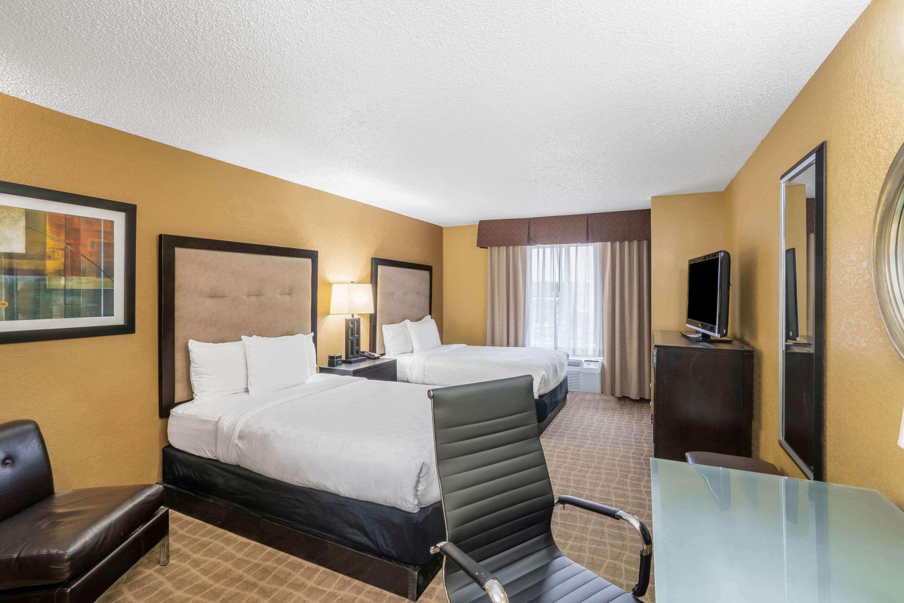 La Quinta By Wyndham Hot Springs Hotel Eksteriør billede